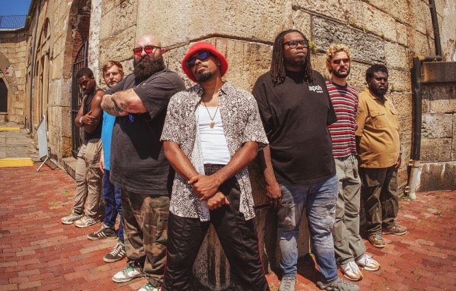 SNACKTIME Live In Concert!